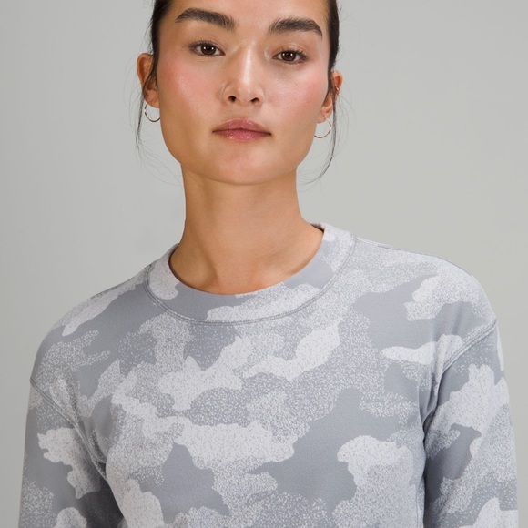 Lululemon Close to Crossing Long Sleeve *Rulu Size 4 in HSJS - Picture 4 of 10